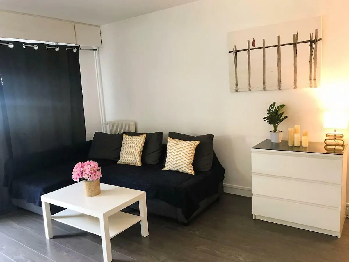 Lovely Flat Champs De Mars Eiffel Paris 0*,
